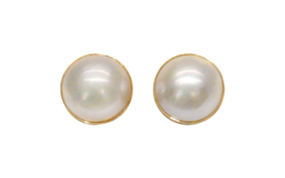 White Mabe Pearl Gold Earrings (E248)