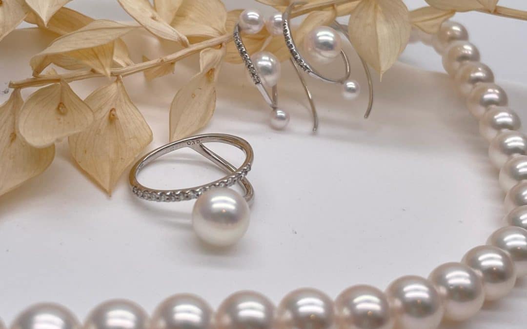 Pearl Jewelry for the Festive Season: The Ultimate Gift of Elegance